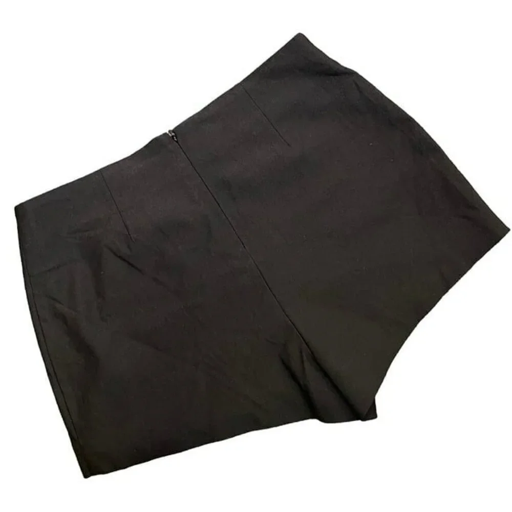 NBD Ivor Skort in Black